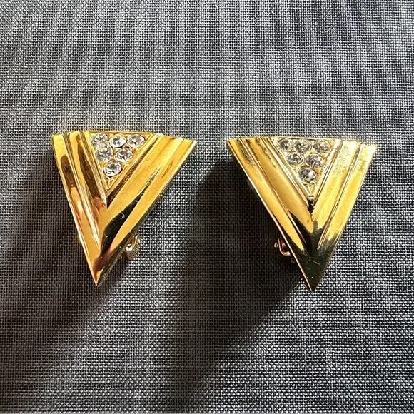 1990s Vintage Gold Tone Triangular Clip On Earrings with Clear Crystal Accents - Picture 6 of 11